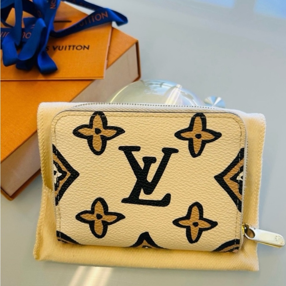 ✨ Louis Vuitton Wild at Heart Zippy Coin Purse – Limited Edition ✨